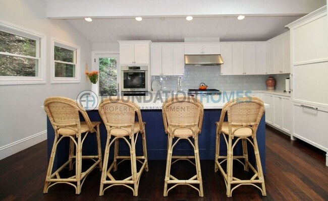 Building Photo - 40 Seafirth Rd