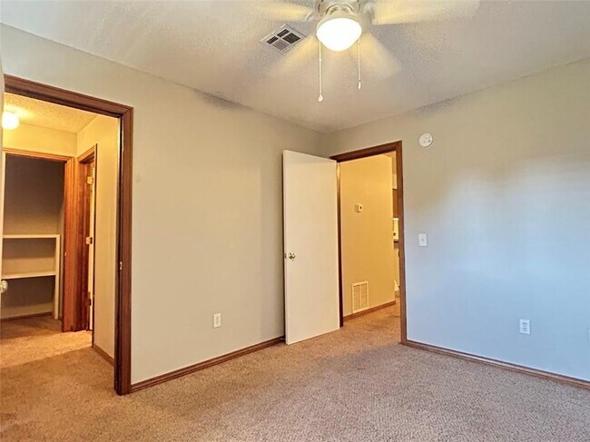 Building Photo - 1650 N Sang Ave