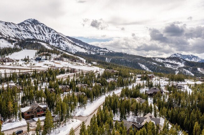 Building Photo - 4 Mountain Home Rd