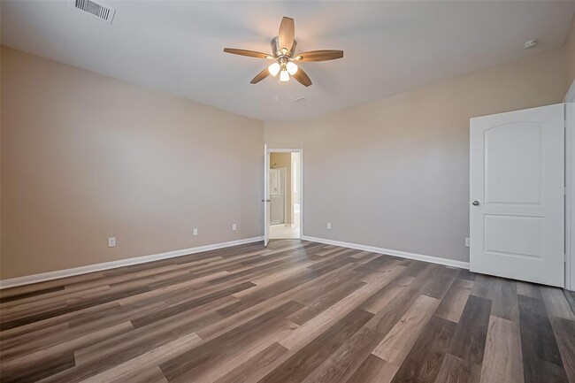 Building Photo - 10793 South Lake Mist Lane