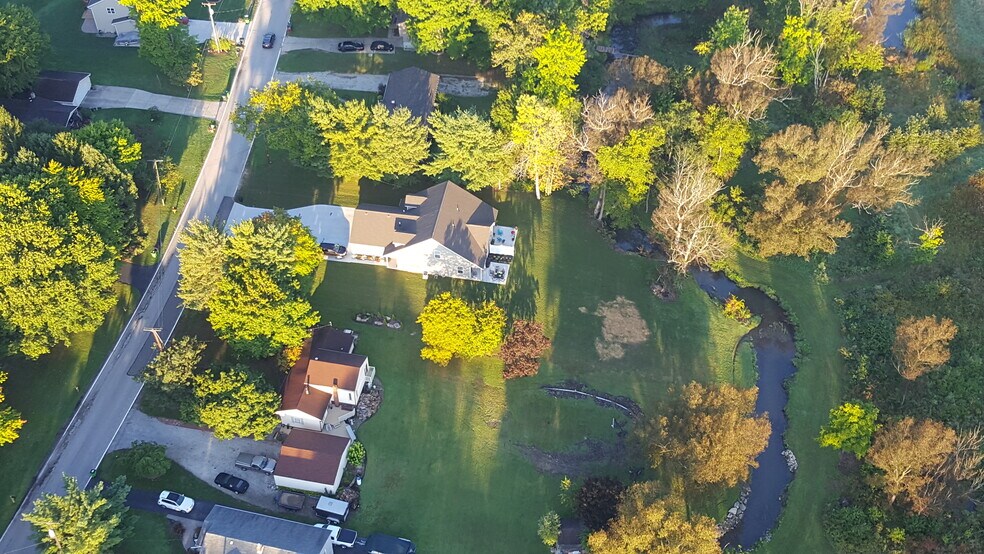 Building Photo - 1521 Meadowbrook Blvd