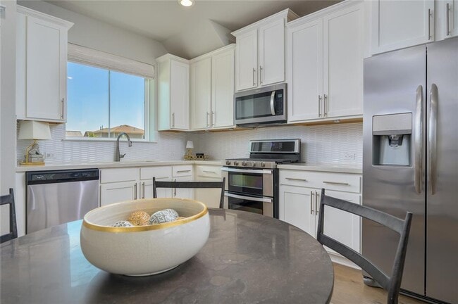 Building Photo - 142 Volterra Ln