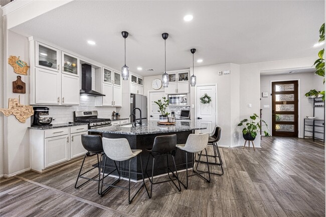 Building Photo - 20323 Rainflower Bay Ln