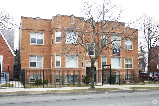Building Photo - 6155-6159 S California Ave