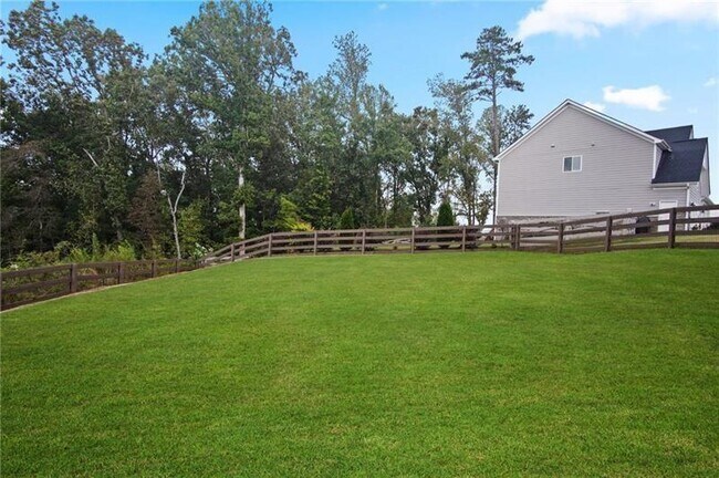 Building Photo - 7945 Garnet Trce