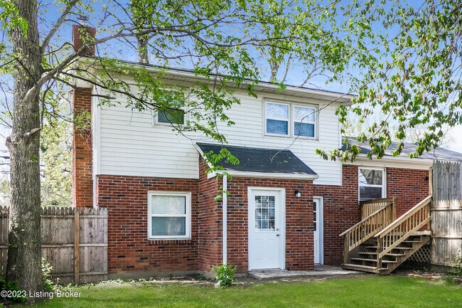 Building Photo - 9607 Walnutwood Way
