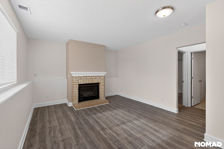 Building Photo - 5829 Stanhope Rd