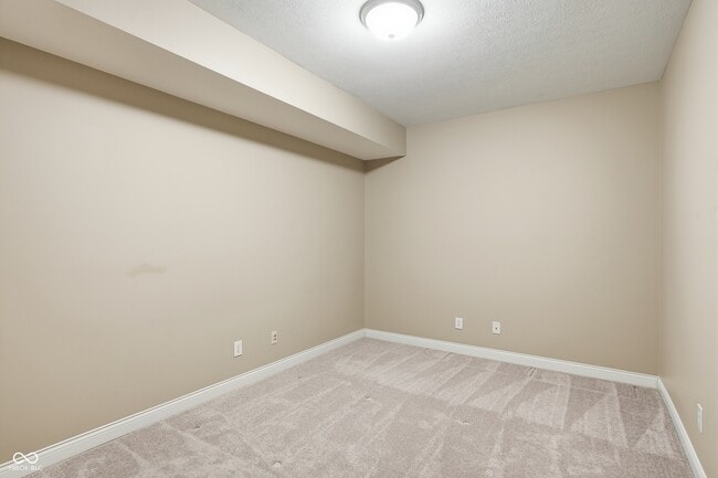 Building Photo - 12652 Apsley Ln