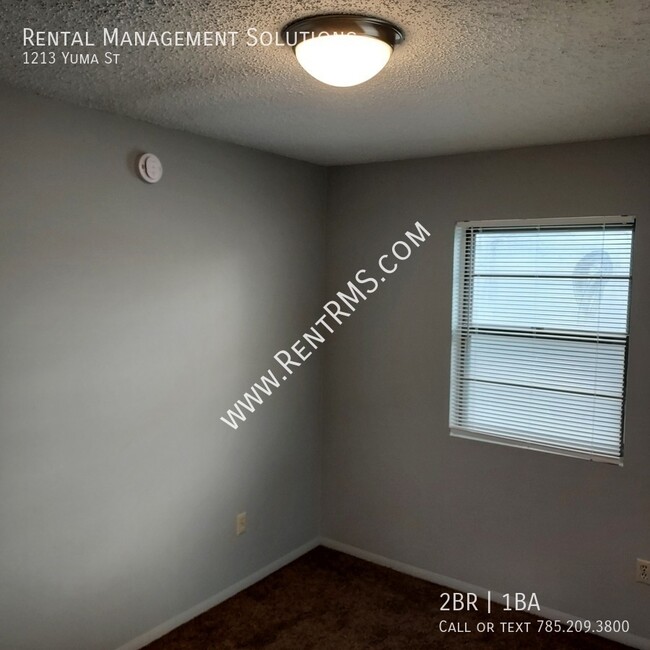 Building Photo - 1213 Yuma St