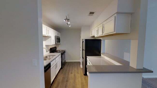 Kitchen - Lakestone