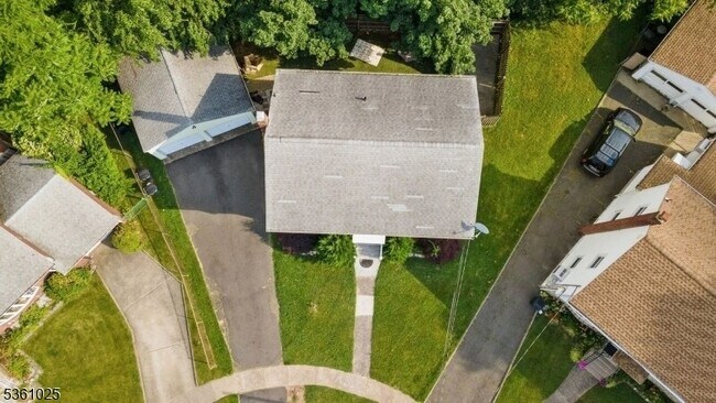 Building Photo - 19 Wright Ct