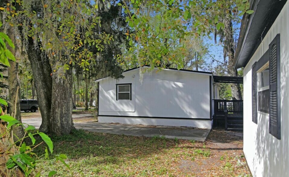 Building Photo - 2040 Porto Blvd