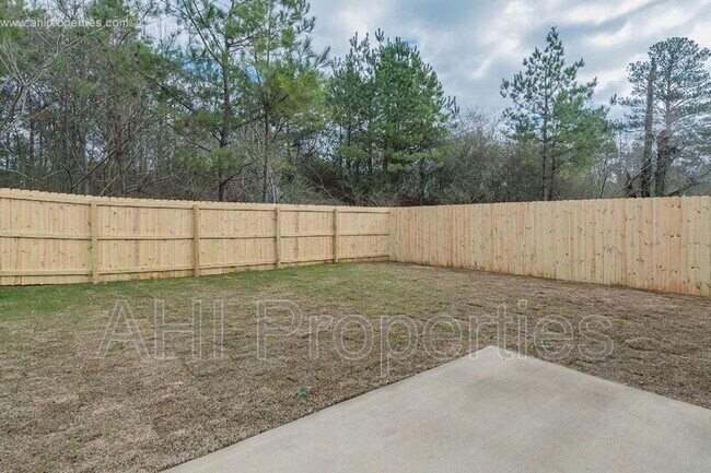 Building Photo - 3535 Misty Hollow Dr