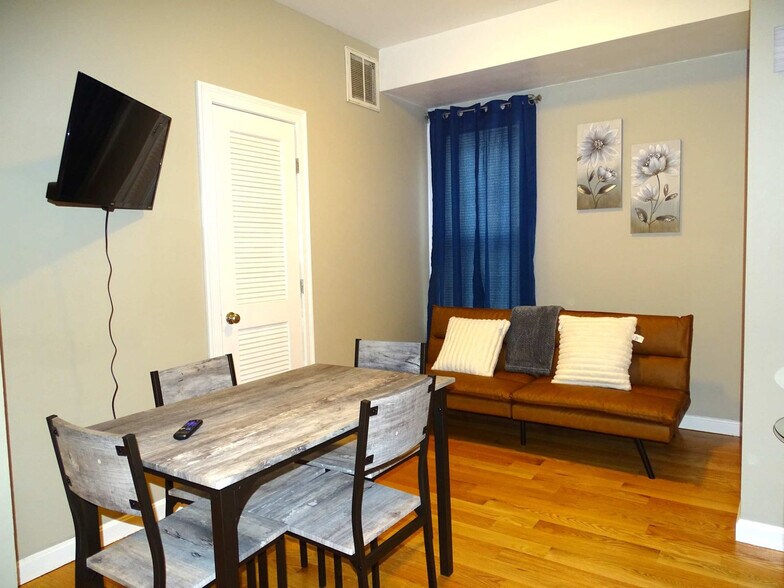 Primary Photo - 12 Langdon St