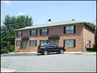 Building Photo - 1809 Reservoir Rd