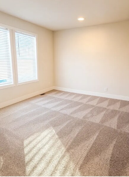 Building Photo - 17054 Coventry Ln