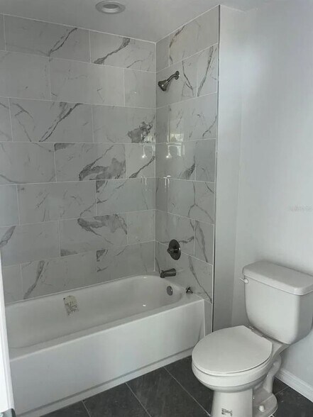 Building Photo - 1740 Magnolia St