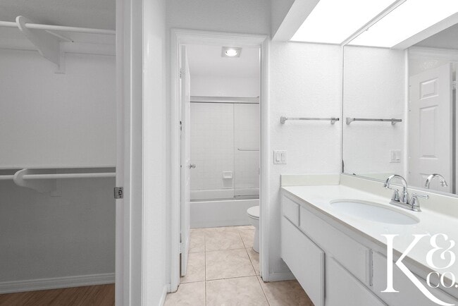 Building Photo - Relaxing Home in Vibrant Community with Pool, Spa, and Courts