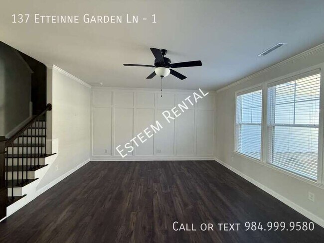 Building Photo - 137 Etteinne Garden Ln