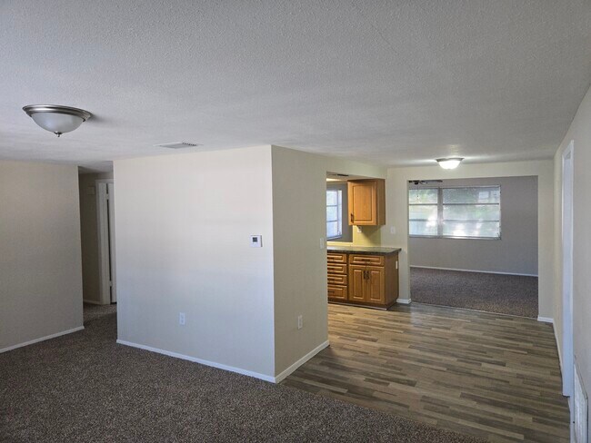 Building Photo - 9240 St Regis Ln