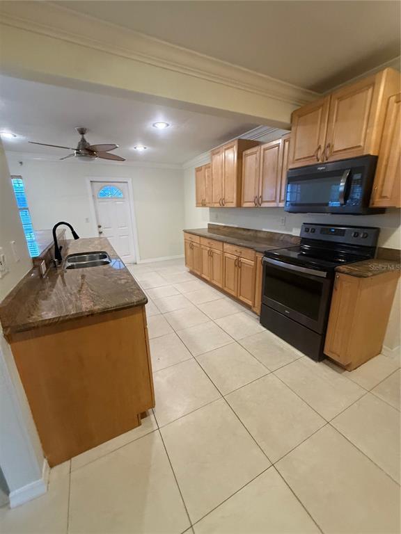 Building Photo - 440 W Tarpon Blvd NW