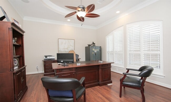 Building Photo - 1525 Briar Bend Dr