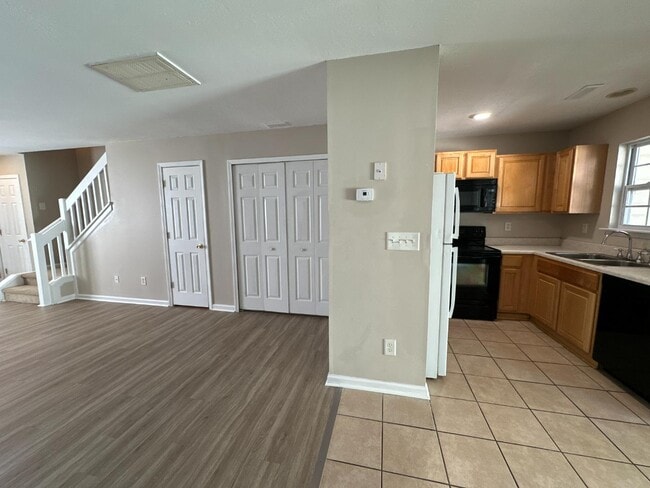 Building Photo - 12346 Hennigan Pl Ln