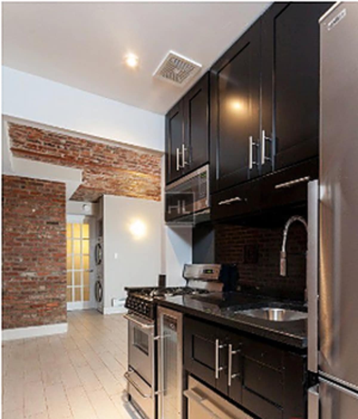 Building Photo - East 18th Street