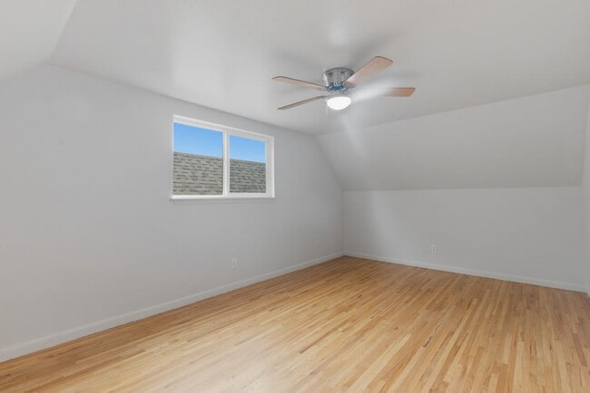 Building Photo - 8111 E Briarwood Blvd