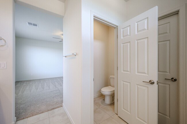 Building Photo - New 4 Bedroom + Den Home in Asante Community