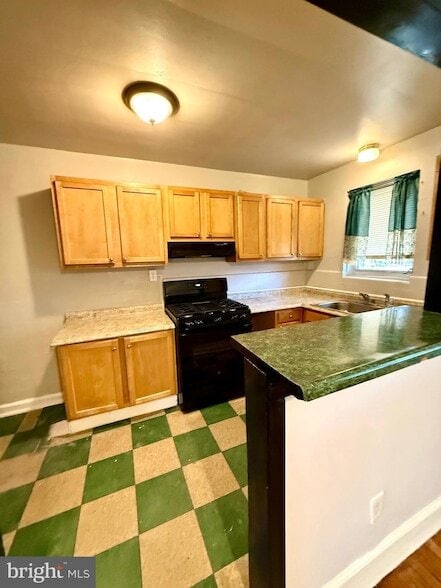 Building Photo - 324 S 27th St