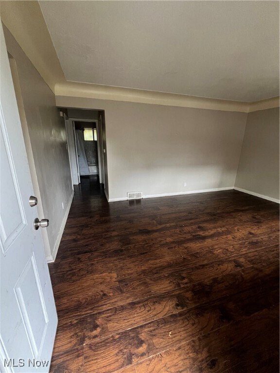 Building Photo - 15 Zahn Ct