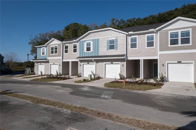 Building Photo - 704 NW 126th Terrace