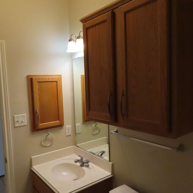 Building Photo - 4107 McFarland Dr