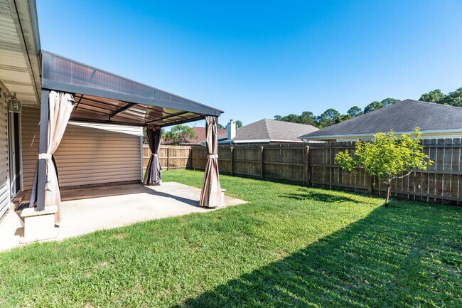 Building Photo - 1606 Trent St