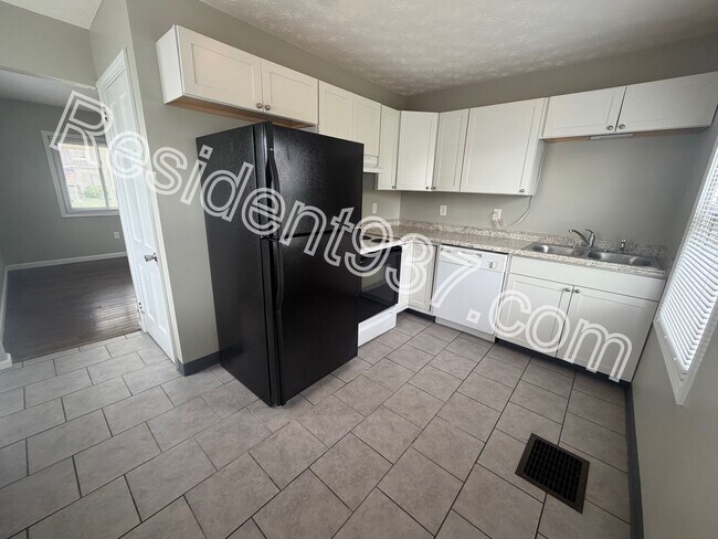 Building Photo - Charming 3 Bed 1 Bath in Kettering