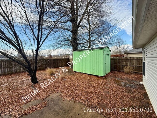 Building Photo - 3401 Lacross Dr