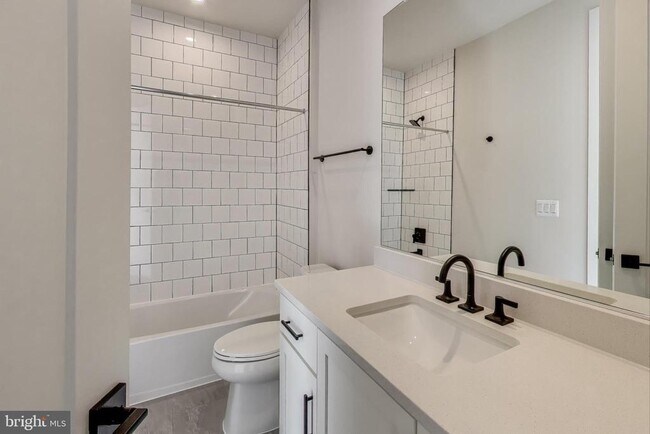 Building Photo - 6921 Renita Ln