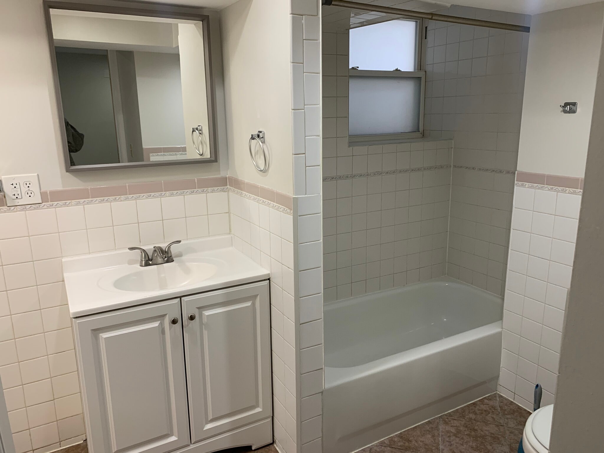 Building Photo - 1929 N Richmond St