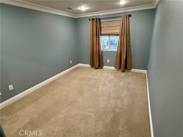 Building Photo - 5243 E Arbor Rd