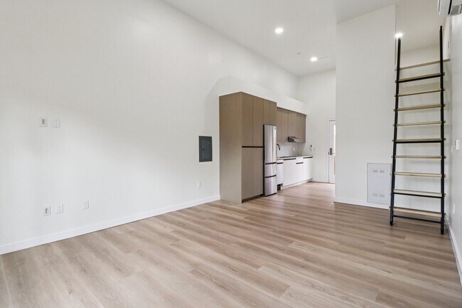 Building Photo - 4456 30th Street - North Parks Elevated Spanish Style Community