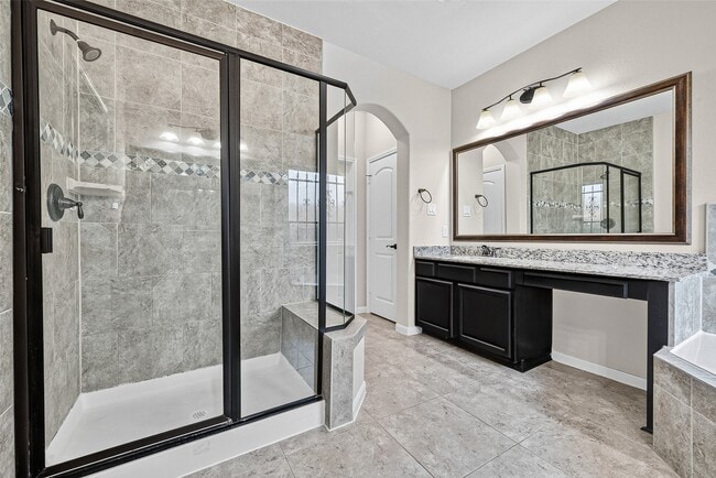 Building Photo - 2931 Oakdale Landing Ct