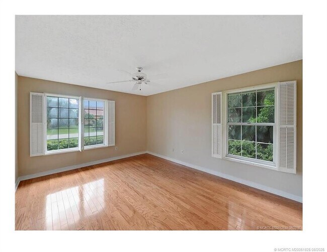 Building Photo - 97 S Sewalls Point Rd