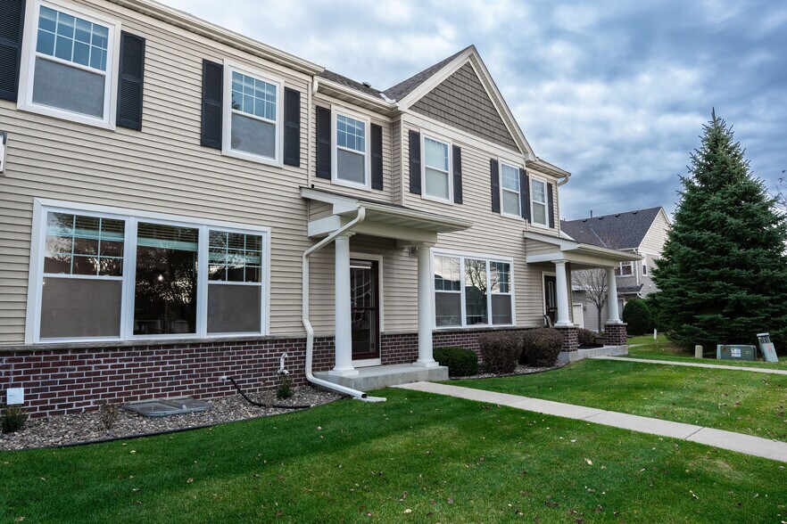 Entrance - 2676 133rd St W