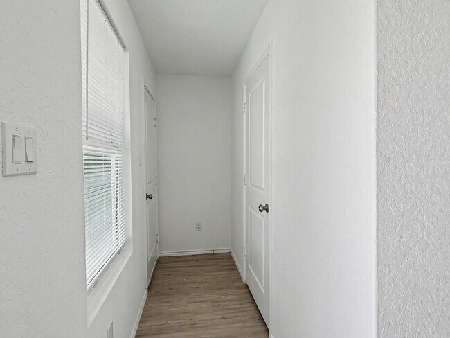 Building Photo - Comfortable 3-Bedroom Home in Seguin