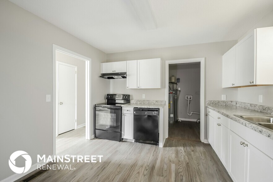 Building Photo - 2834 Micmac Dr