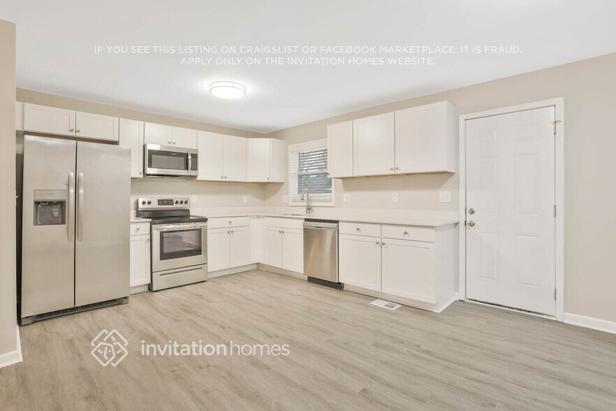 Building Photo - 1100 Grace St SW