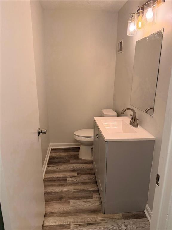 Building Photo - 1909 Suwanee Valley Rd NW