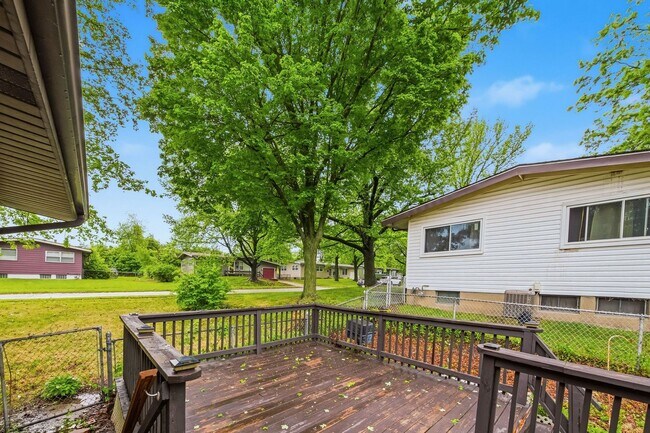 Building Photo - 3034 Forge Dr