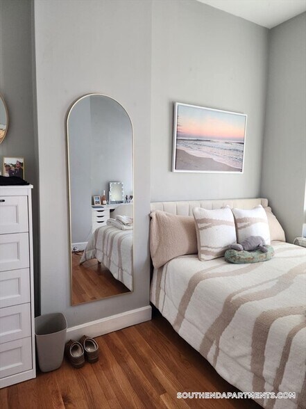 Building Photo - 469 Massachusetts Ave